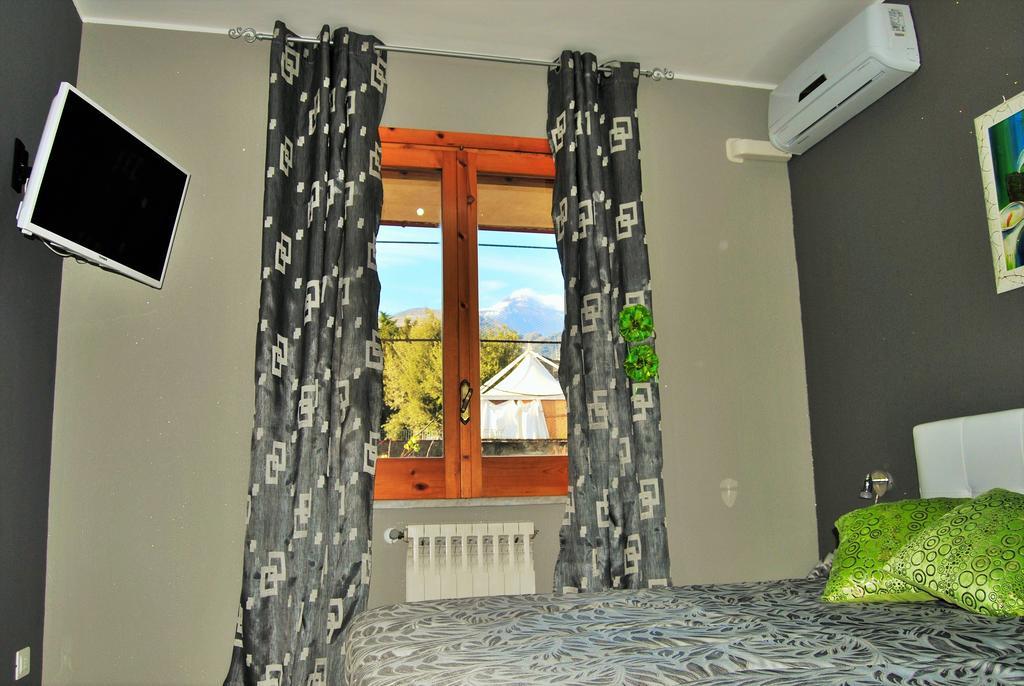 Etna En Vie Bed & Breakfast Zafferana Etnea Room photo